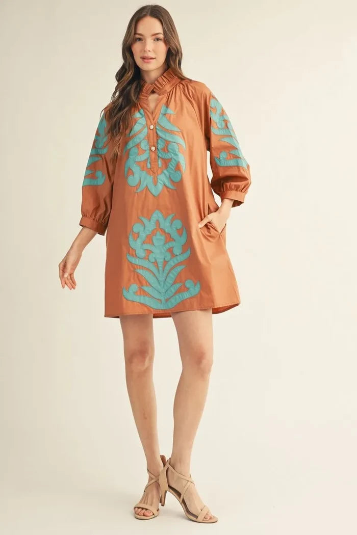 3/4 Sleeves Baroque Floral Applique Shift Dress