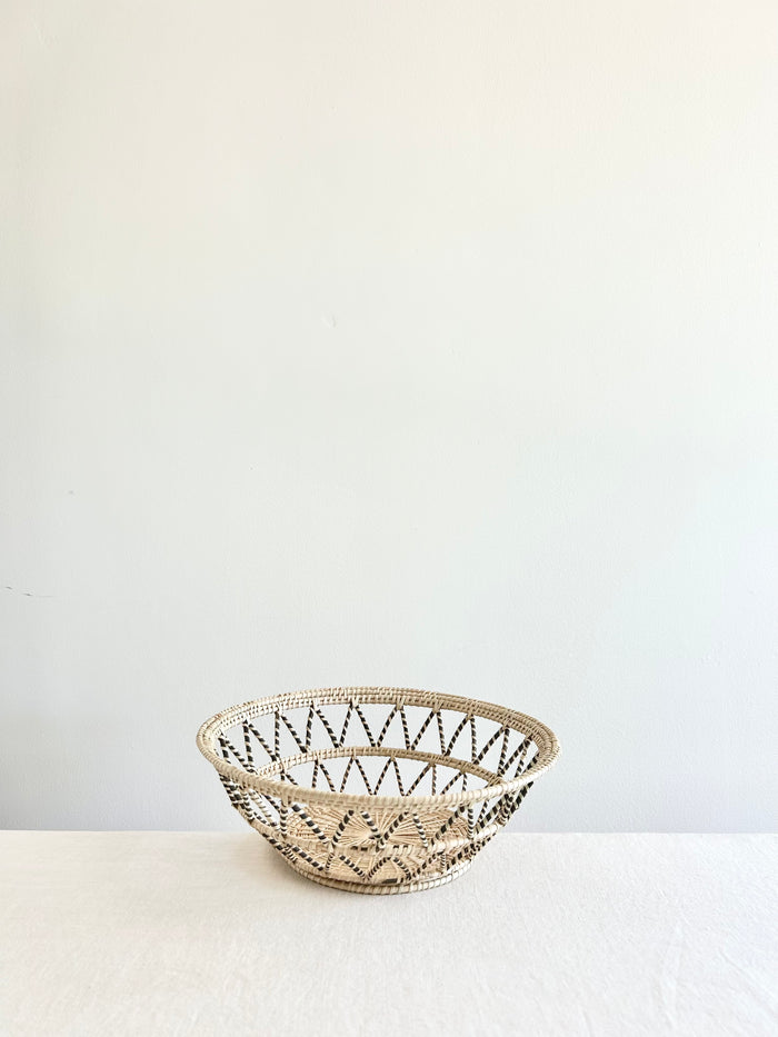 Le Tournesol Table Basket - 10"