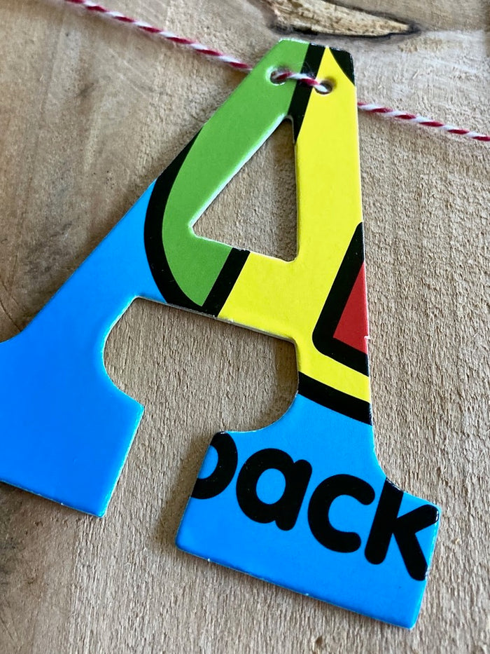 Board Book Phrase Garland Kit - HAPPY HOLIDAYS