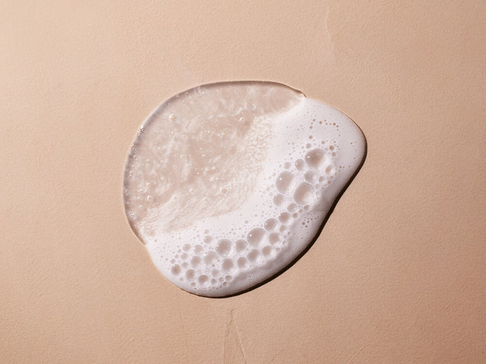 rollover Gentle Cleansing Gel Texture