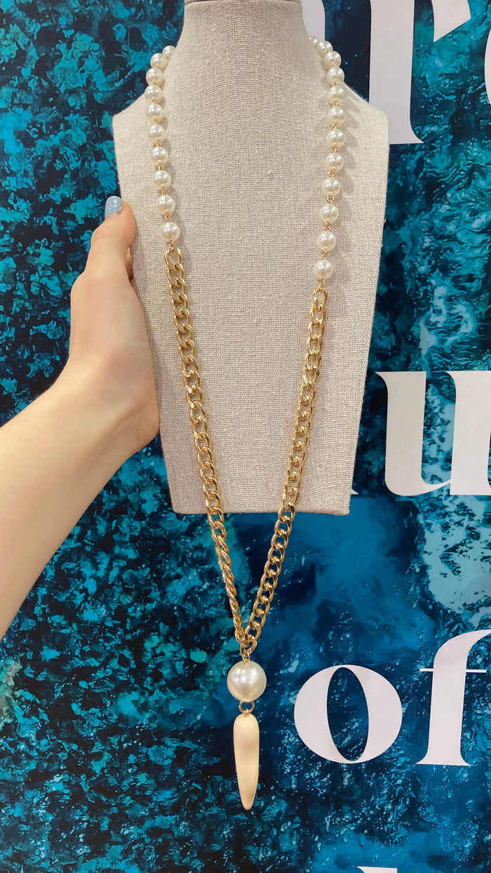 Lucky Horn Long Necklace