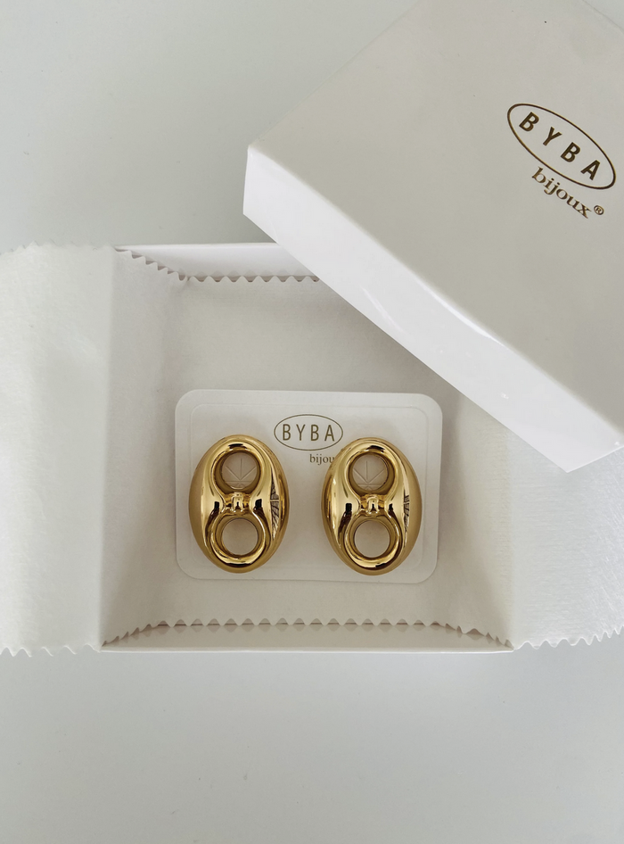 Anchor Puff Earrings