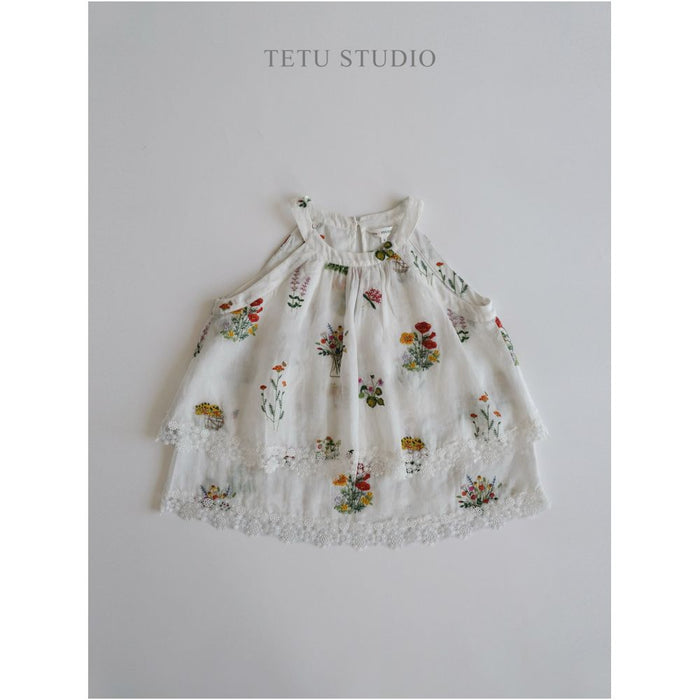 ASAYA6792 – Meadow Muse Embroidered Top 🌼🕊️