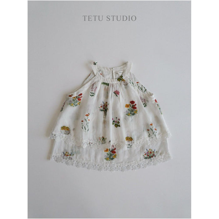 ASAYA6792 – Meadow Muse Embroidered Top 🌼🕊️