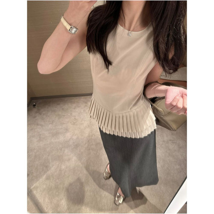 ASAYA7207 – Élégance Pleated Hem Top 🤍✨