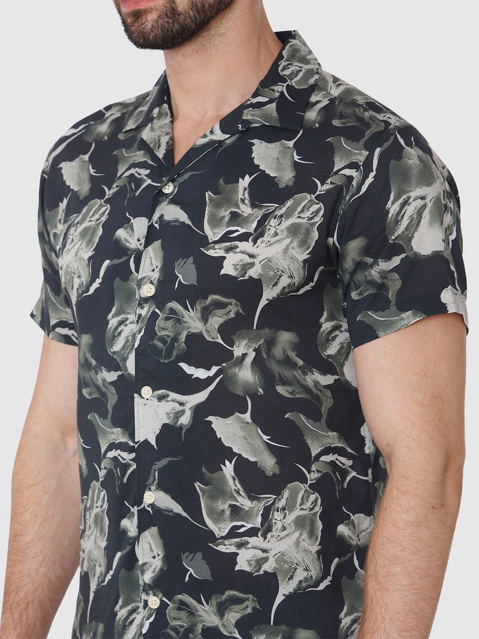 Black All Over Print Short Sleeves Shirt