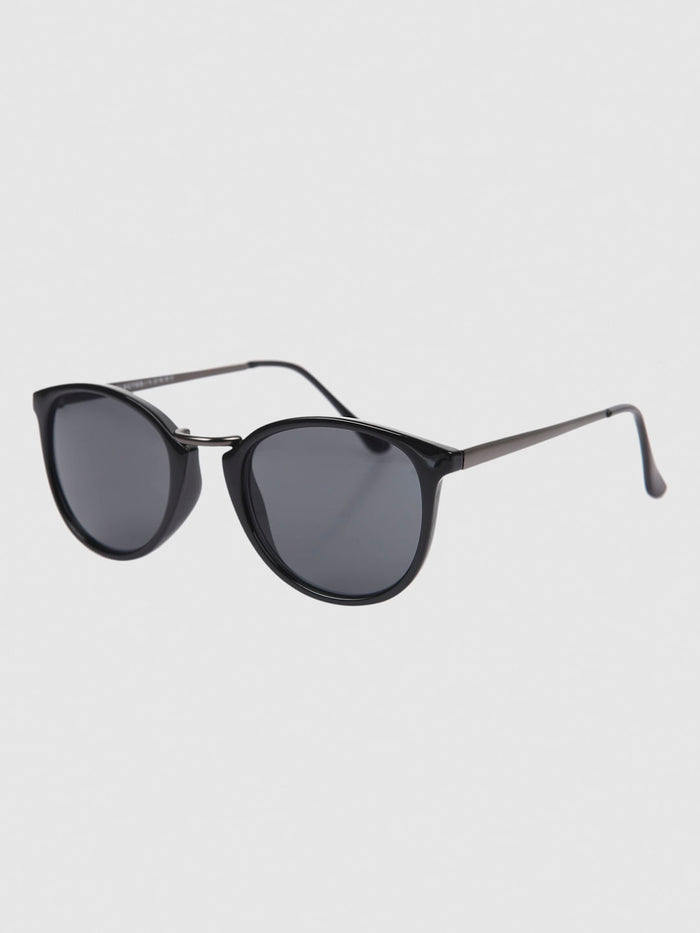 Black Round Sunglasses