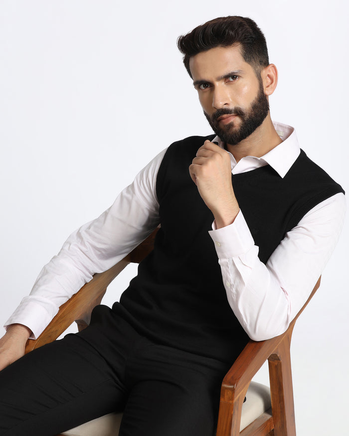 Black V-Neck Solid Sweatshirt - Less