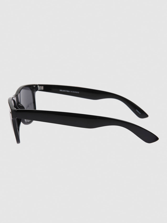 Black Wayfarer Sunglasses