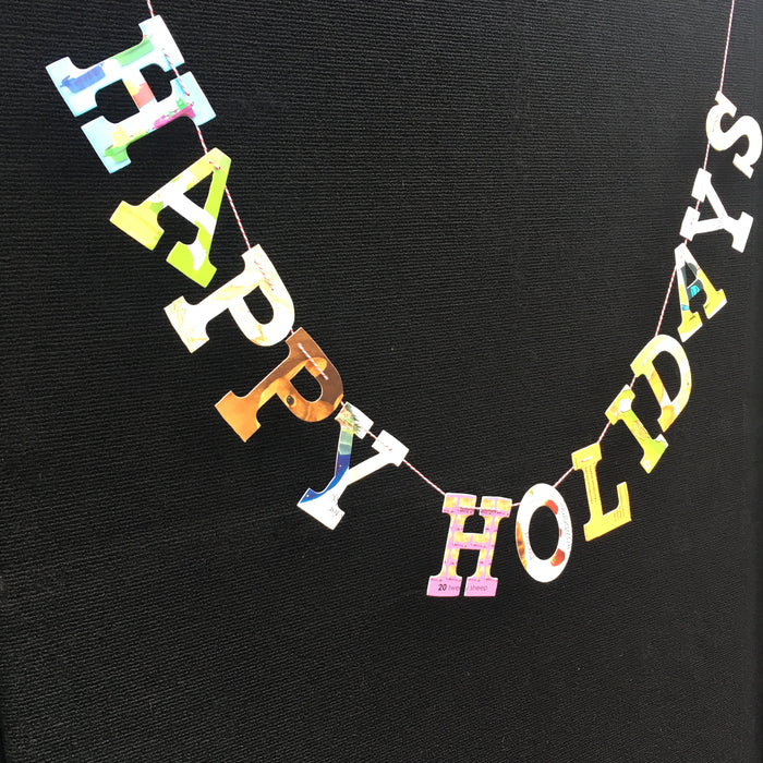 Board Book Phrase Garland Kit - HAPPY HOLIDAYS