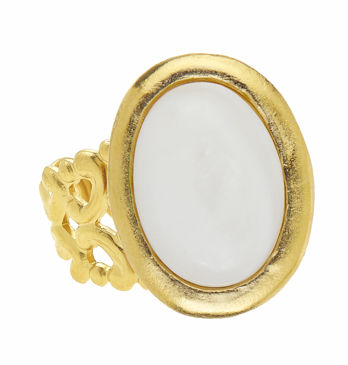 Cabochon Ring