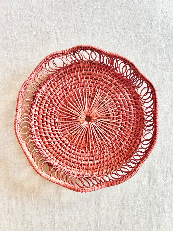 Cassel Scalloped Tray - 8.5" - Peachy