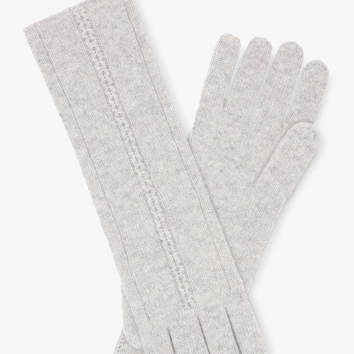 Packshot image of the Circle Cable Gloves—Cashmere in Heather Gray | Still | Exclude