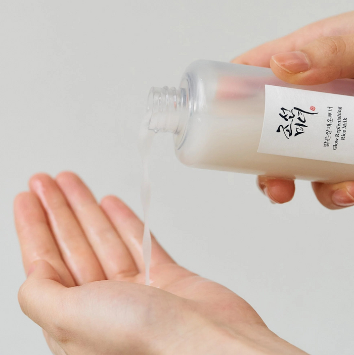 Glow Replenishing Rice Milk