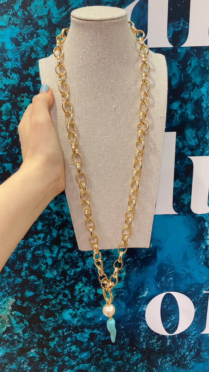 Gold chain with Pearl and Horn Necklace