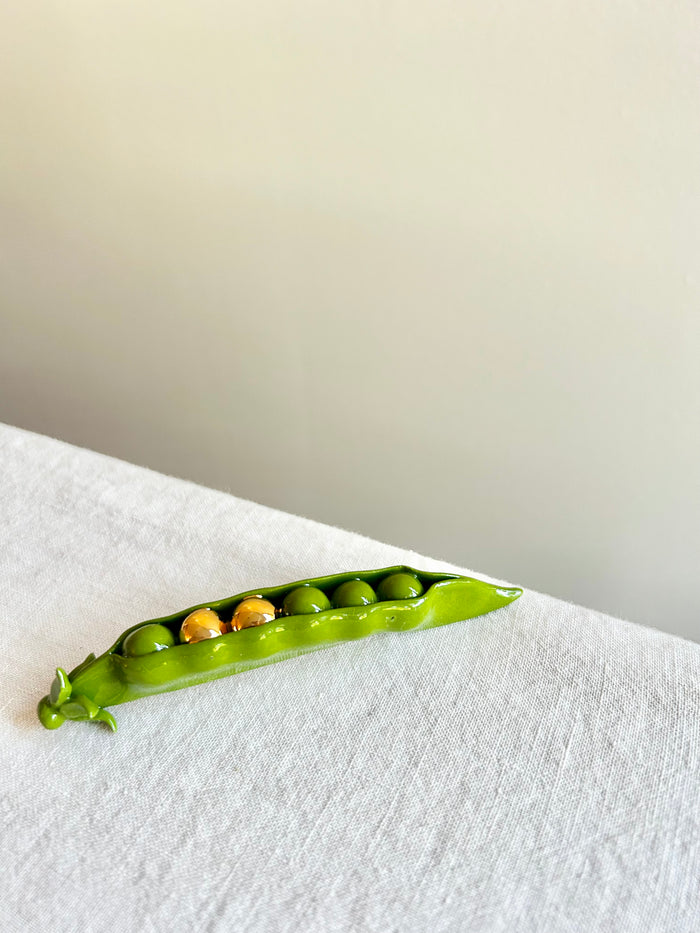 Green Peapod Knife Rest/ Napkin Decor - S/3