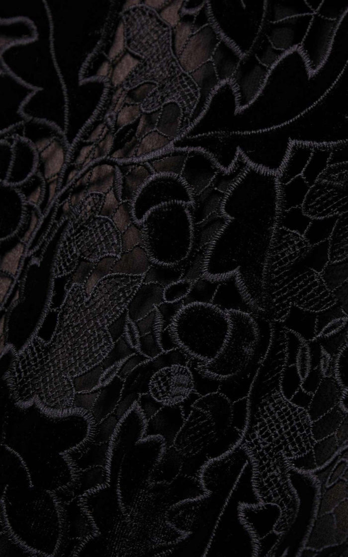 Oscar de la Renta Guipure Lace Midi Dress - Runway Catalog