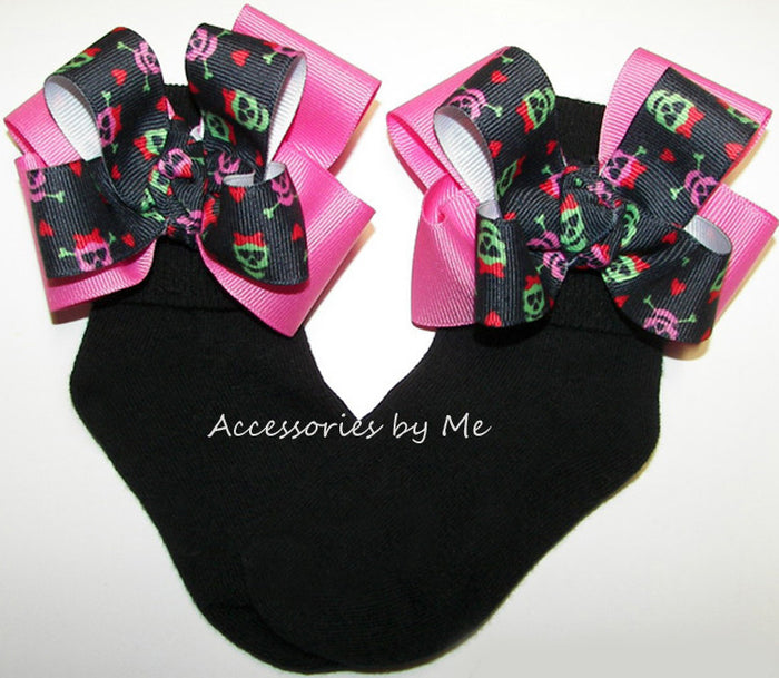 Halloween Skulls Black Hot Pink Bows Black Socks
