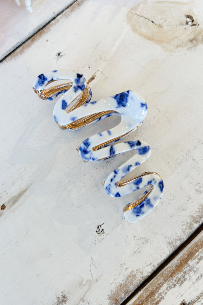 Large Zig Zag Claw Clip Blue, claw clip, clip, dallas boutique, adeline boutique, boutique