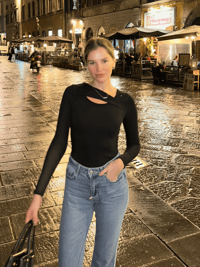 Lezat Women's Paige Cutout Top