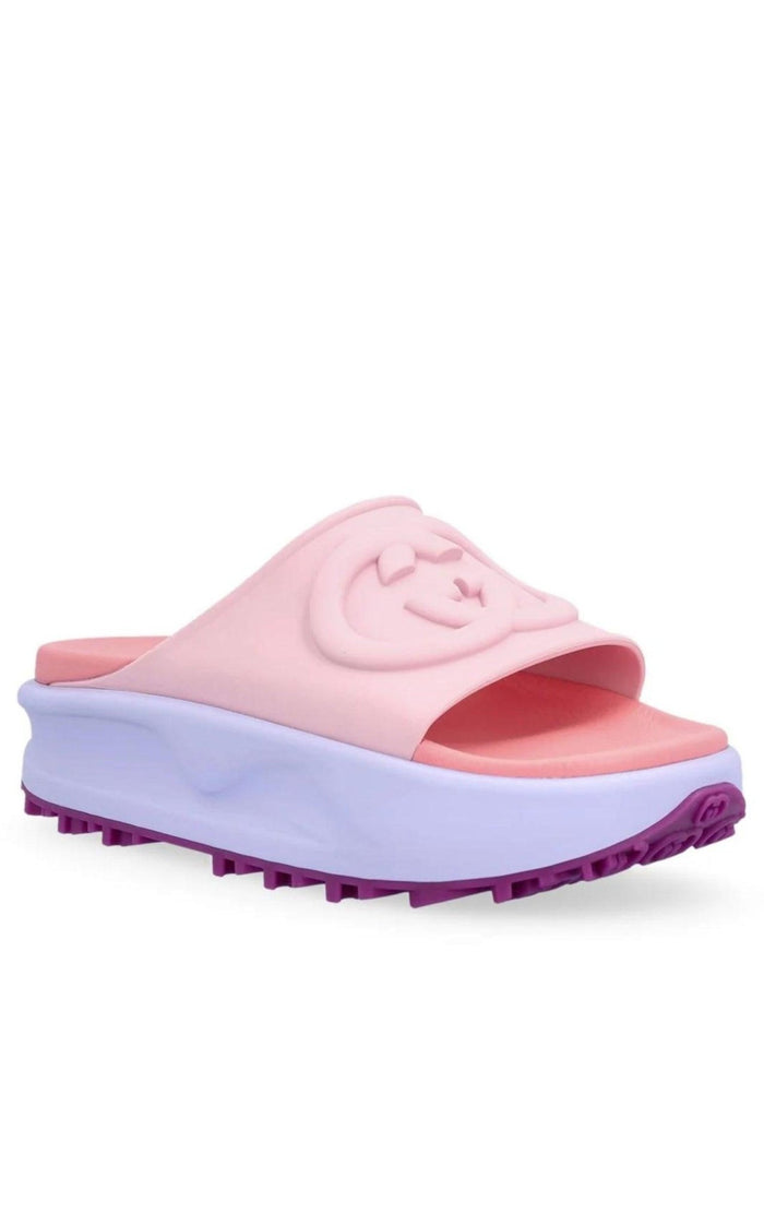Gucci Miami pink rubber platform slides with oversized Interlocking G logo
