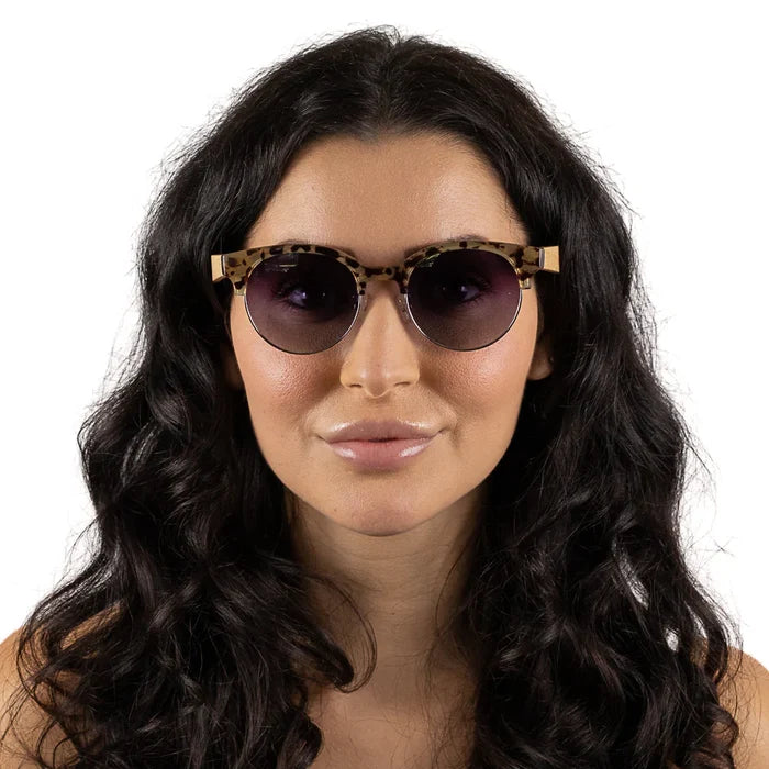 OLIVE TORT l Grey Lens l White Maple Arms