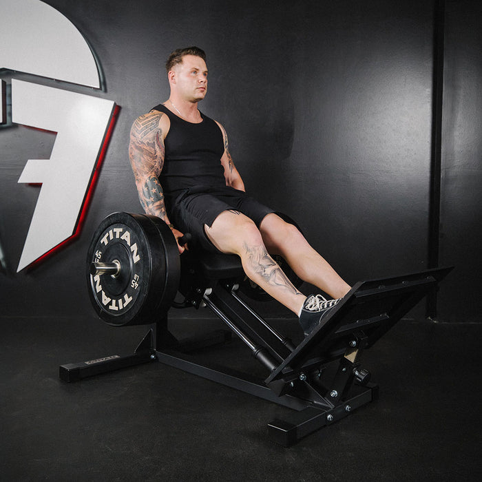 Plate-Loaded Linear Hack Squat Machine