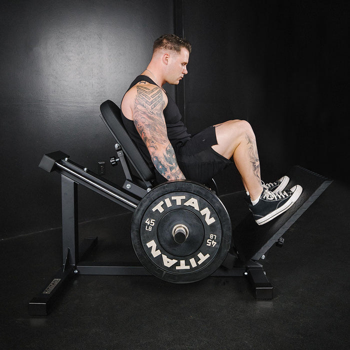 Plate-Loaded Linear Hack Squat Machine