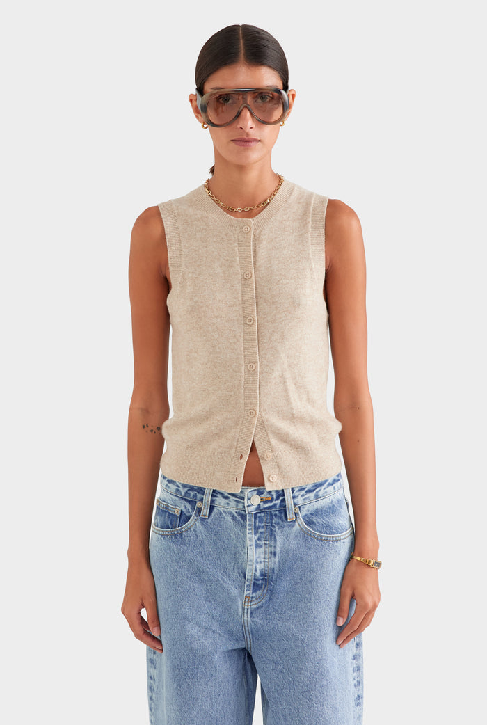 Relaxed Low Rise Denim Jean - Light Blue