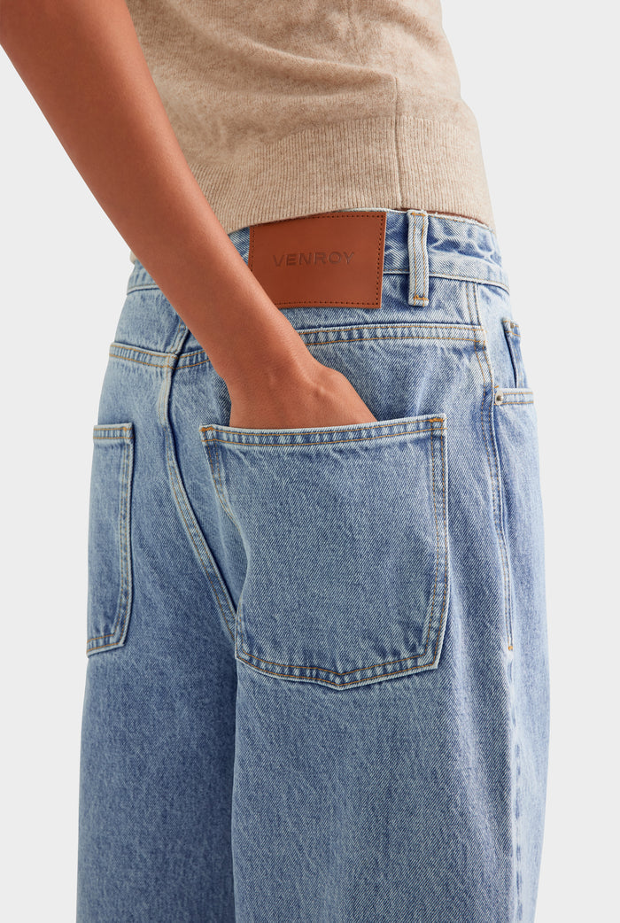 Relaxed Low Rise Denim Jean - Light Blue