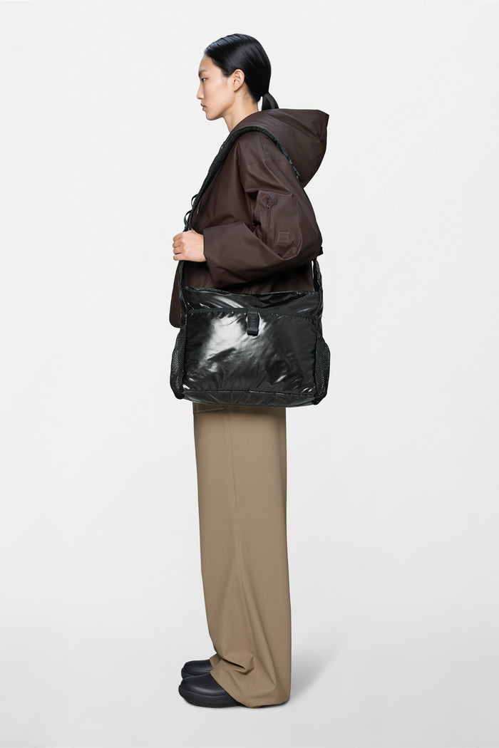 RAINS Sibu Messenger Bag Black 14.50L H29 x D13 x W35 cm Messenger
