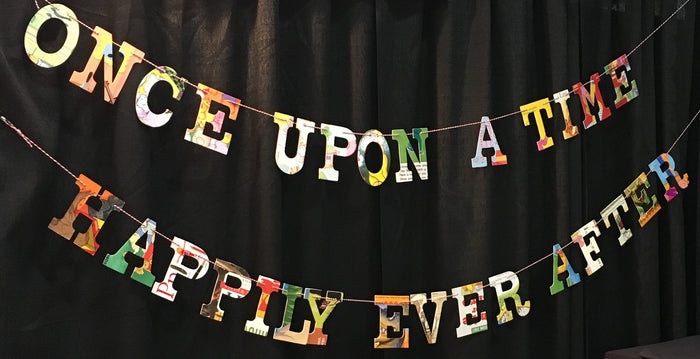 STORY BOOK WEDDING Garland Kit