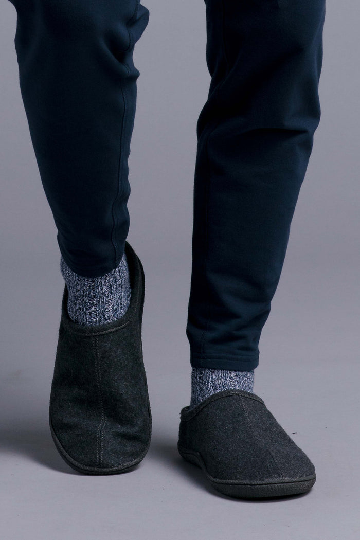 front view of man wearing tech boot socks in coal marl